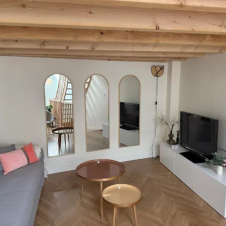 La Parenthese Naillousaine Σπίτι διακοπών *