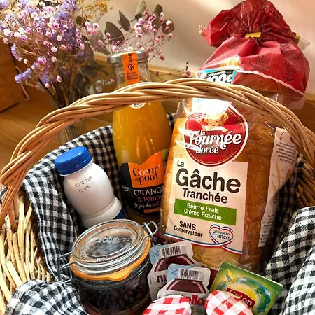 La Parenthese Naillousaine *