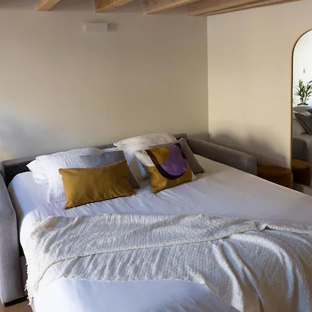 度假居 La Parenthese Naillousaine